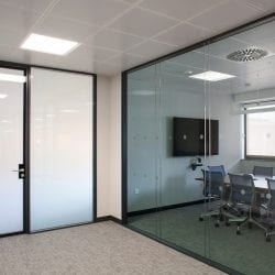 Intelligent Glass in Offices