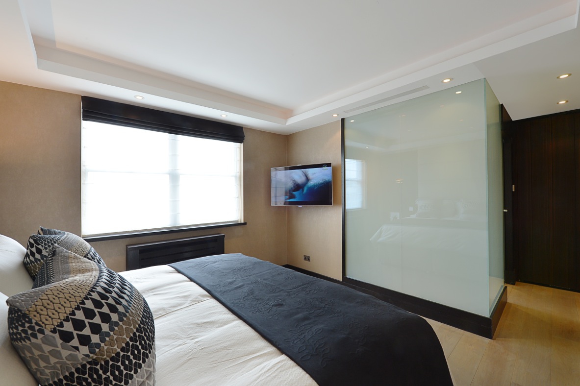 Switchable Smart Glass Privacy Doors 2 85 portman towers 16