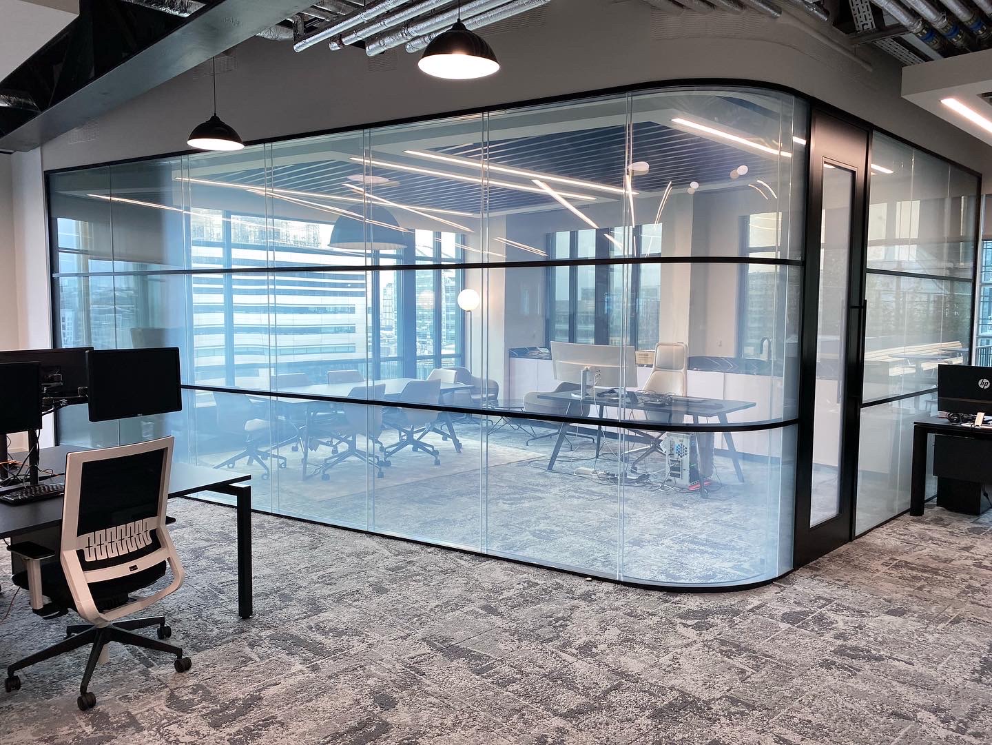 Crittall Style Switchable Glass Industrial Frame Smart Glass