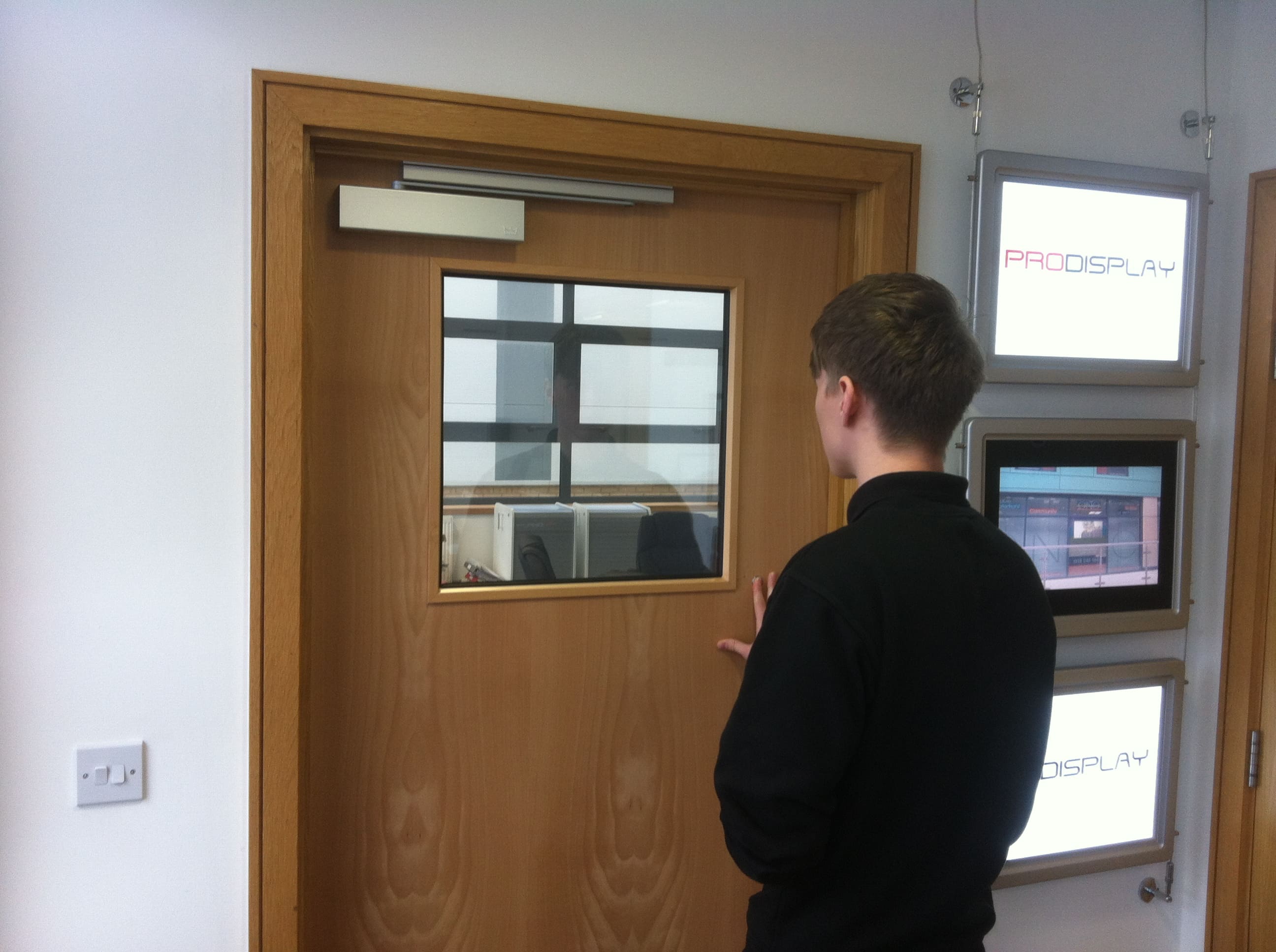 Intelligent Privacy With Switchable Smart Door Vision Panels