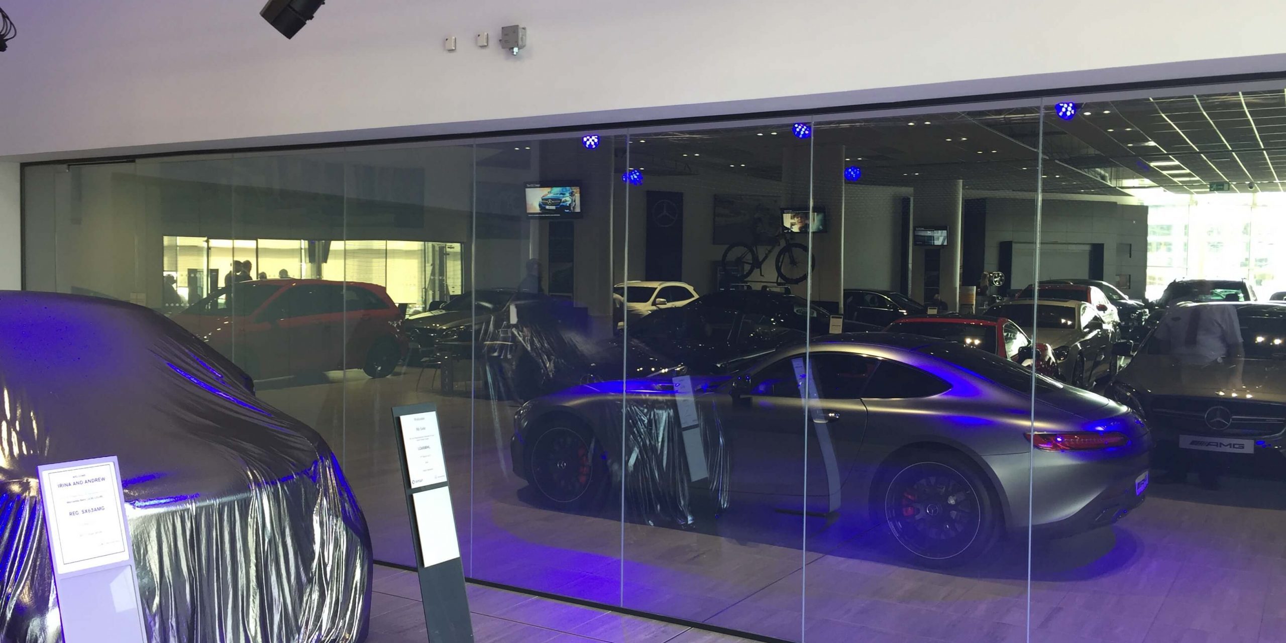 Switchable Glass Clear Mercedes World