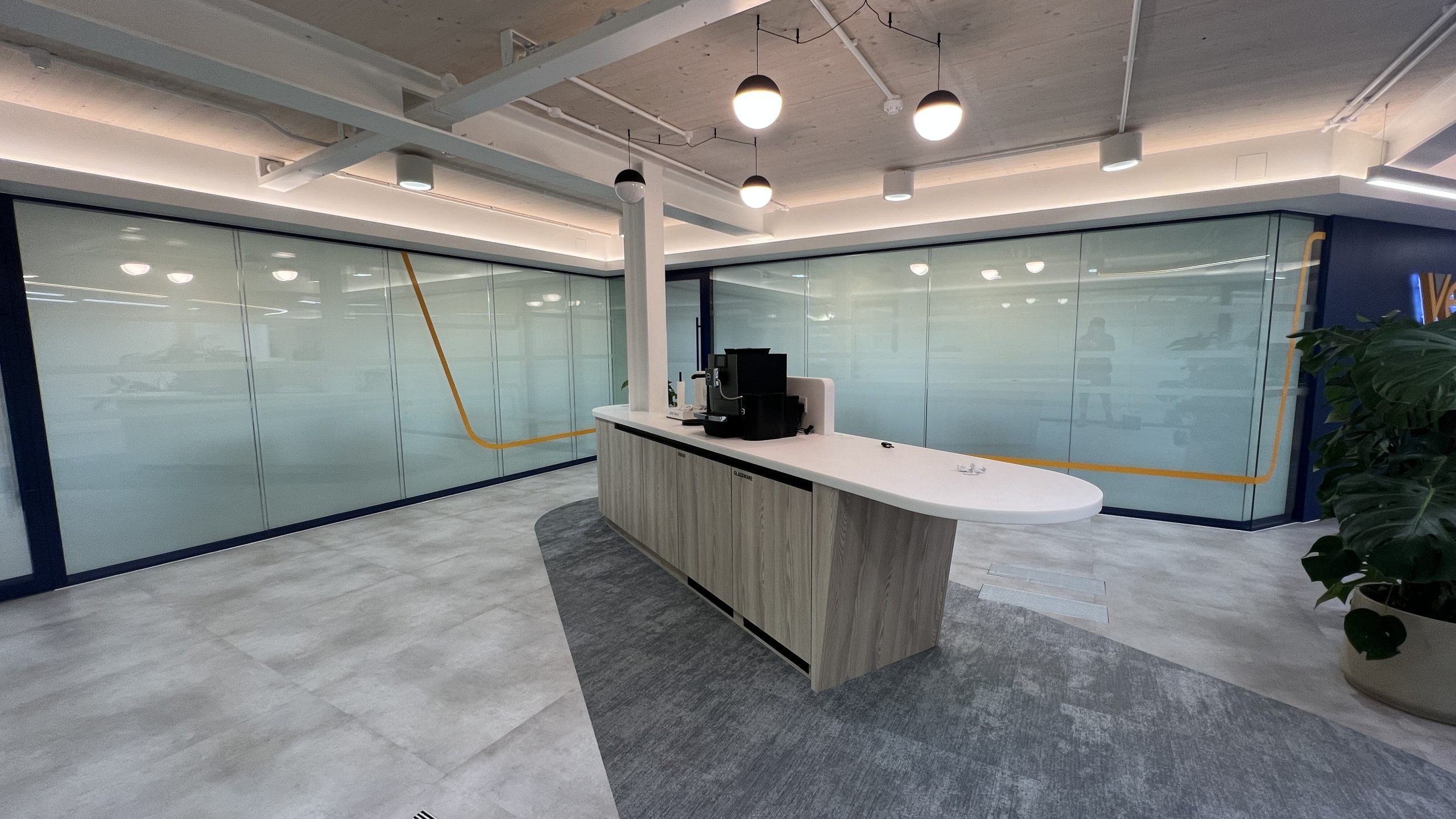 Switchable White Smart Film