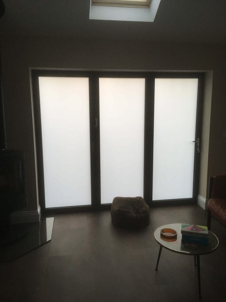 switchable Bi-fold door off