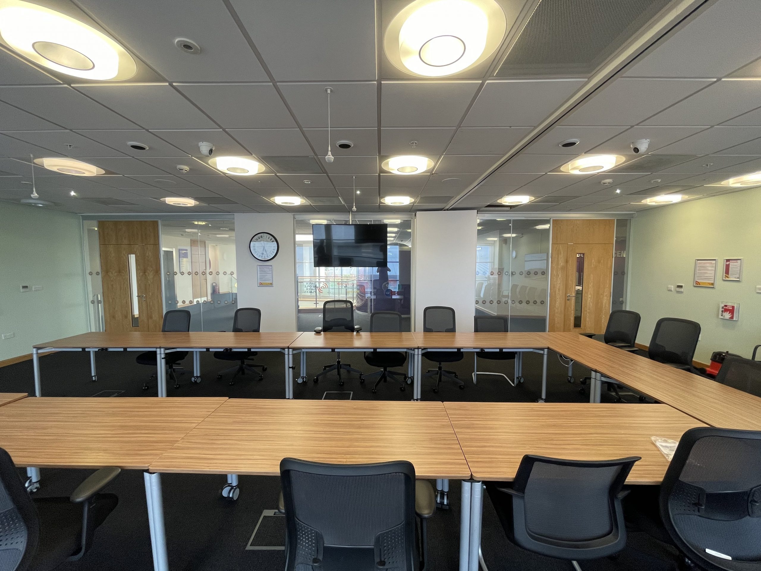 switchable film meeting room scaled